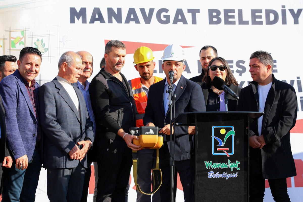 MANAVGAT’TA YENİ BİR KREŞ VE GÜNDÜZ BAKIMEVİ İÇİN TEMEL ATILDI