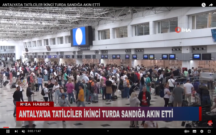 ANTALYA’DA TATİLCİLER İKİNCİ TURDA SANDIĞA AKIN ETTİ