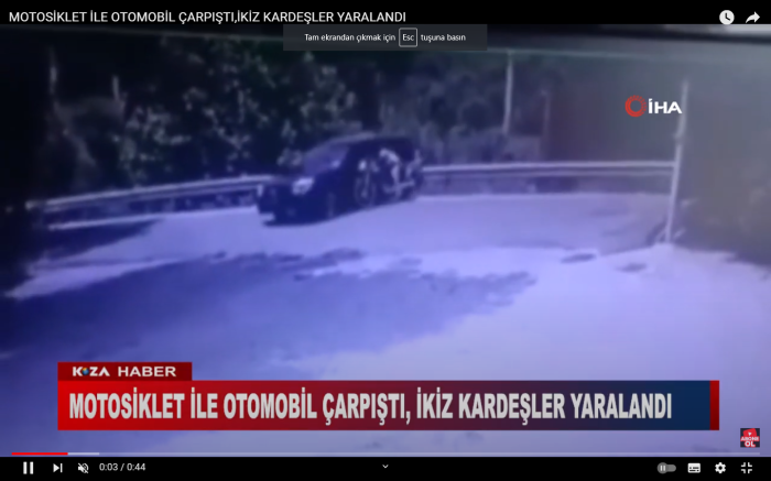 MOTOSİKLET İLE OTOMOBİL ÇARPIŞTI,İKİZ KARDEŞLER YARALANDI