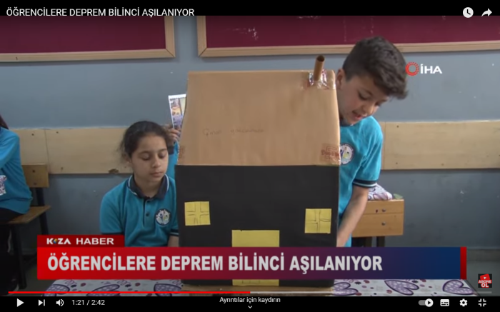 ÖĞRENCİLERE DEPREM BİLİNCİ AŞILANIYOR