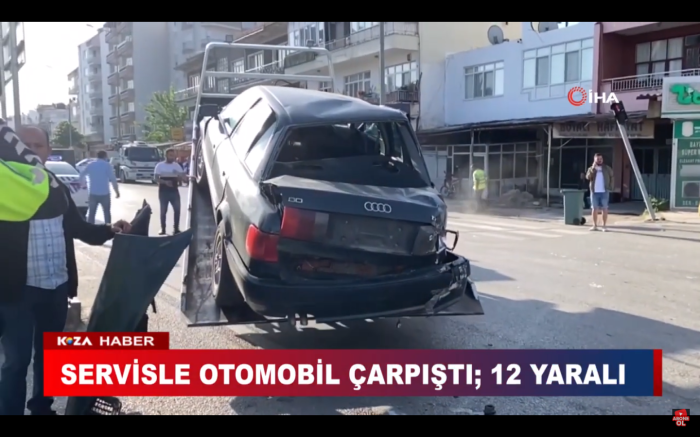 SERVİSLE OTOMOBİL ÇARPIŞTI; 12 YARALI