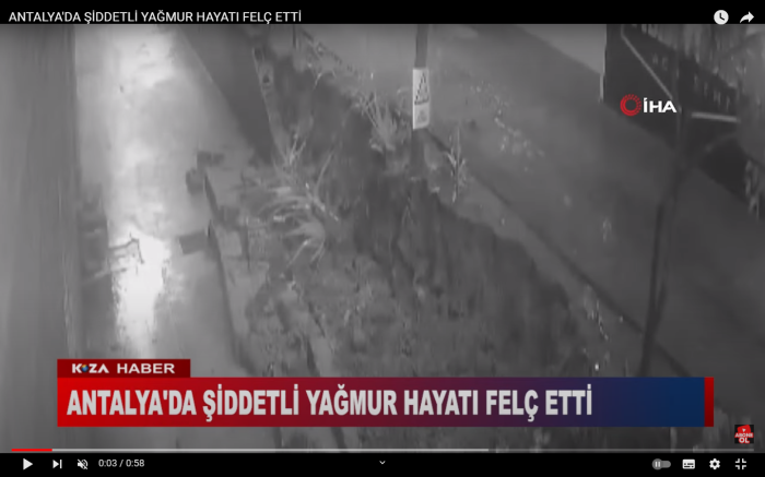 ANTALYA'DA ŞİDDETLİ YAĞMUR HAYATI FELÇ ETTİ