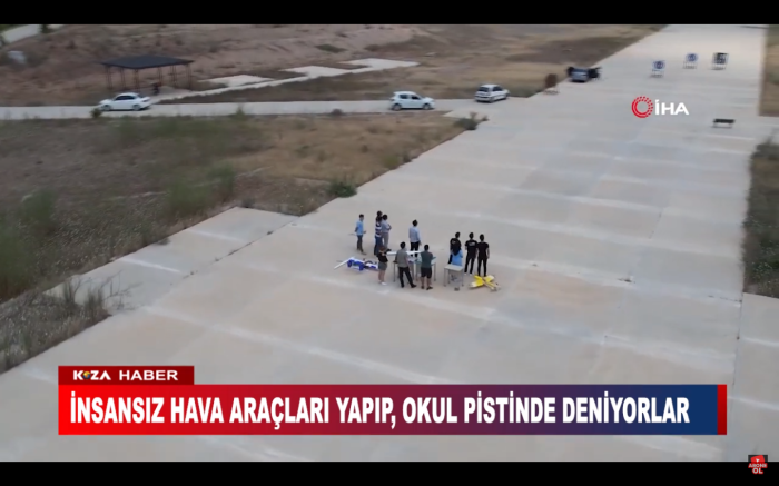 İNSANSIZ HAVA ARAÇLARI YAPIP, OKUL PİSTİNDE DENİYORLAR