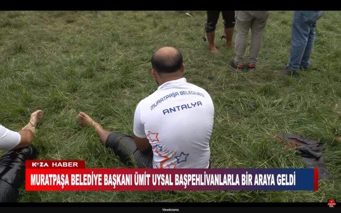 MURATPAŞA BELEDİYE BAŞKANI ÜMİT UYSAL BAŞPEHLİVANLARLA BİR ARAYA GELDİ