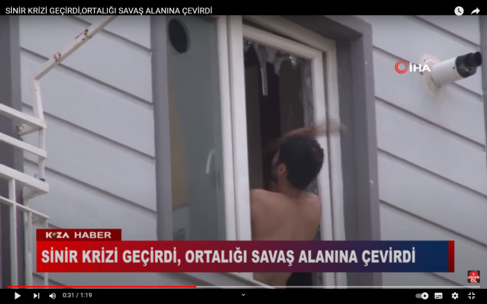 SİNİR KRİZİ GEÇİRDİ,ORTALIĞI SAVAŞ ALANINA ÇEVİRDİ