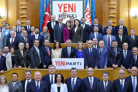 yenipartit