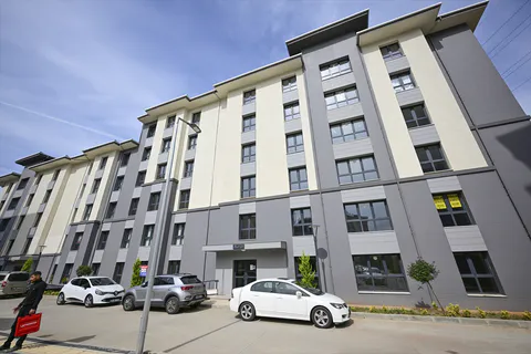 AA 20260926 42578849 42578830 KIRALIK SOSYAL KONUT PROJESINDE ISTANBULDAKI ORNEK DAIRELER TANITILDI